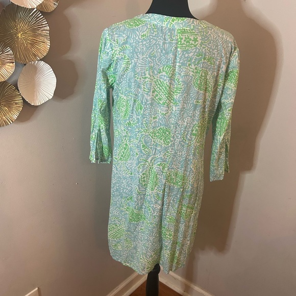 Lily Pulitzer Blue and Green Patterned Tunic with Beaded Neckline - Picture 4 of 4
